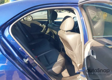 2013 Acura Tsx 2.4 z USA, uszkodzony, nr VIN JH4CU2F69DC006987